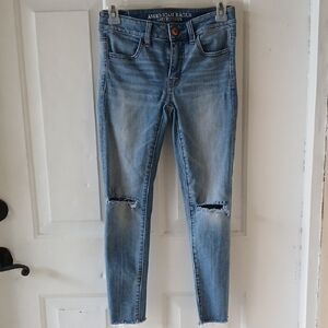 American Eagle Outfitters Light Wash Distressed Skinny Jeans - Blue